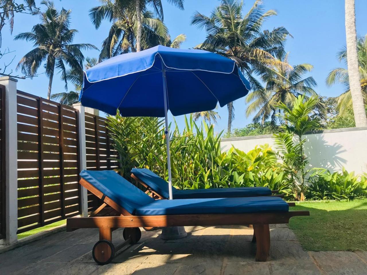 Kaas Villas - Entire Two Bedroom Villa With Private Pool & Garden 디크웰라 외부 사진